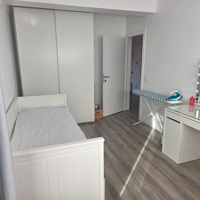 Apartament 3 camere Calea Cisnadiei