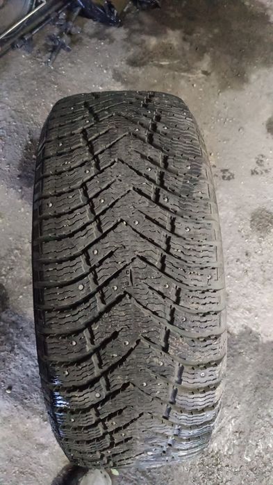 Продам шины бу. Износ 20 процентов.