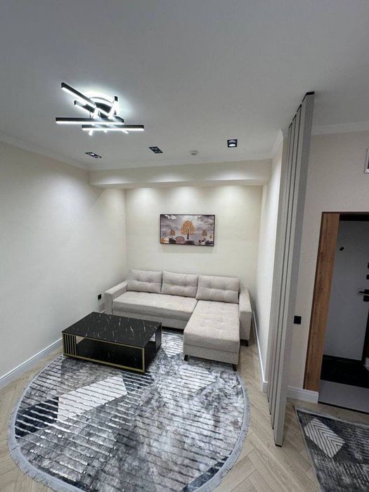 Срочно сдам 2-комн квартиру / Новая / ор-р Альфраганус