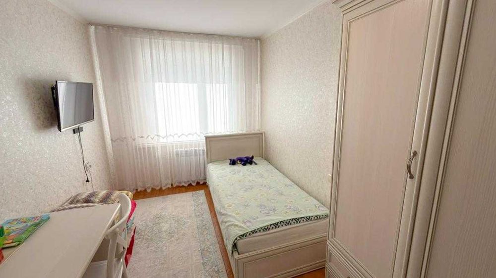 3 комн арнагуль Империя