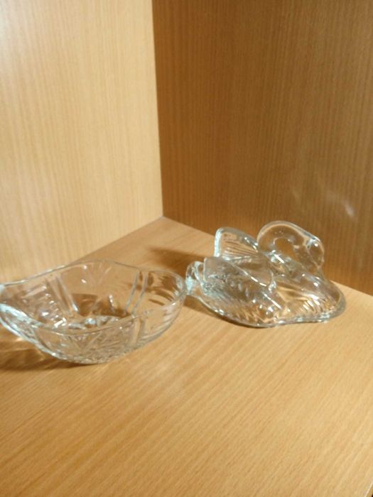 Конфетница хрустальная Лебедь
