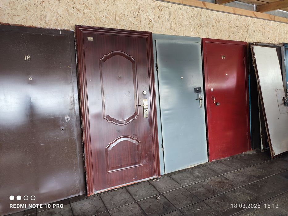 Продам входные двери