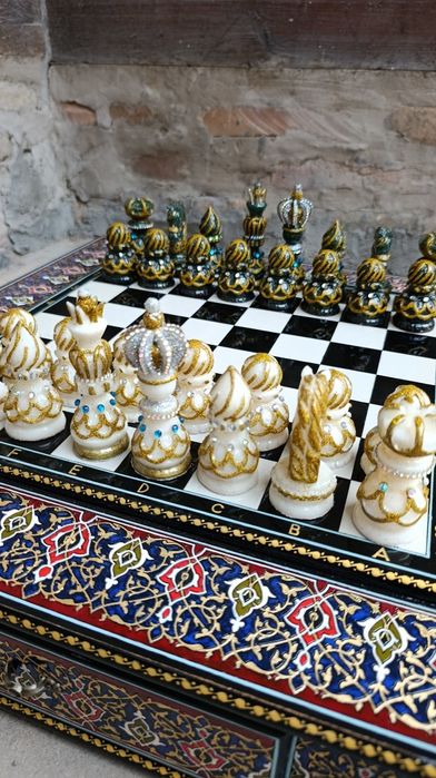 Шахматы Shaxmat 50×50 sm MDF doska toshlari epoksiddan