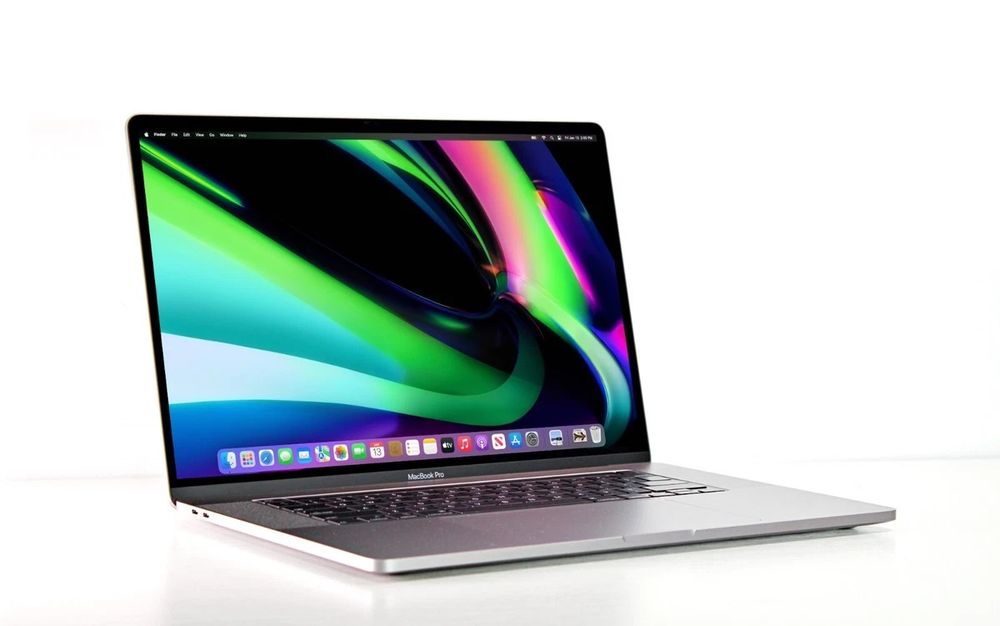 Macbook pro 16 dyum Yangidek 1tb