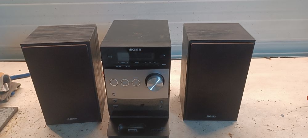 Mini sistem muzical audio in dock cd radio FM AM stick