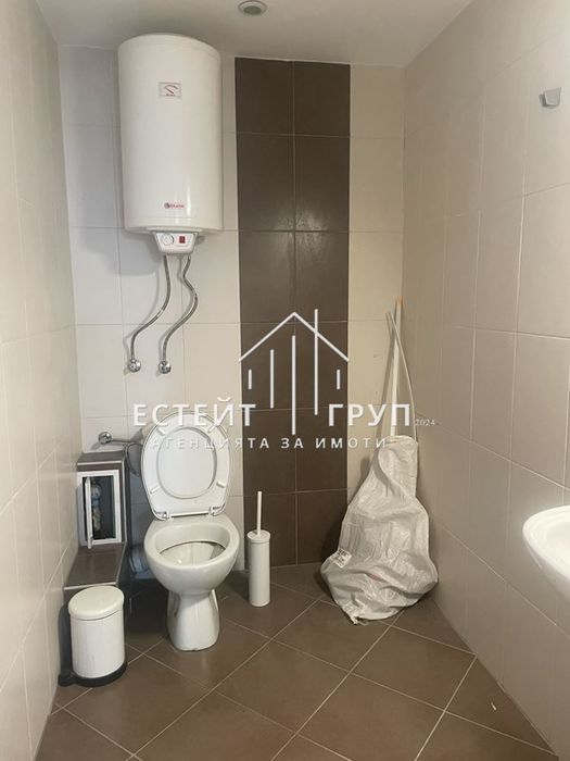 Дава се под наем Офис в Варна, Лятно кино Тракия - 28 кв.м за 178.5 € - Снимка #2