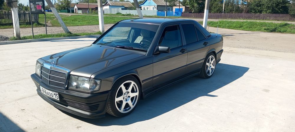 Продам Мерседес 190