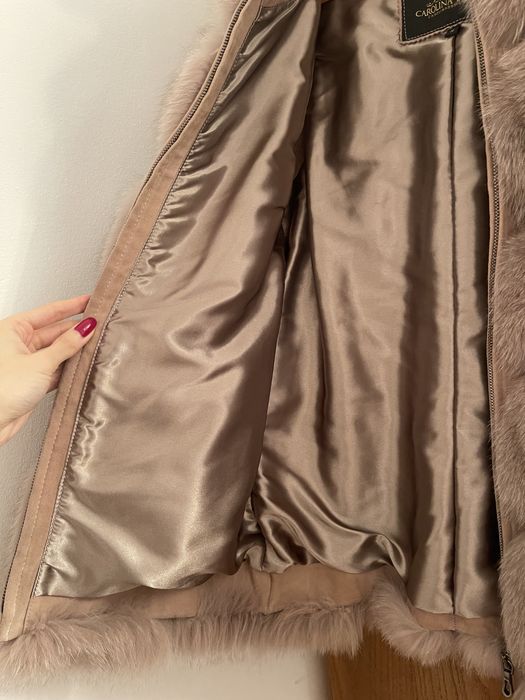 Vesta blana naturala de vulpe Carolina Design