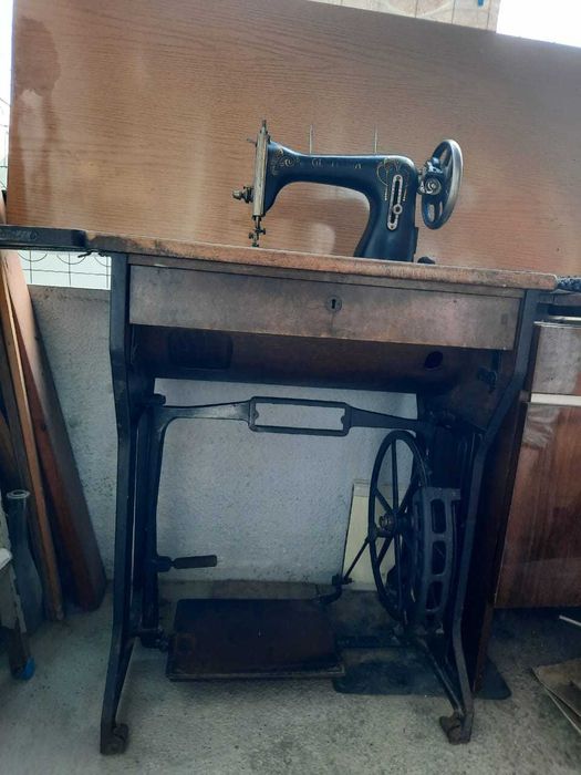 Шевна машина Germania