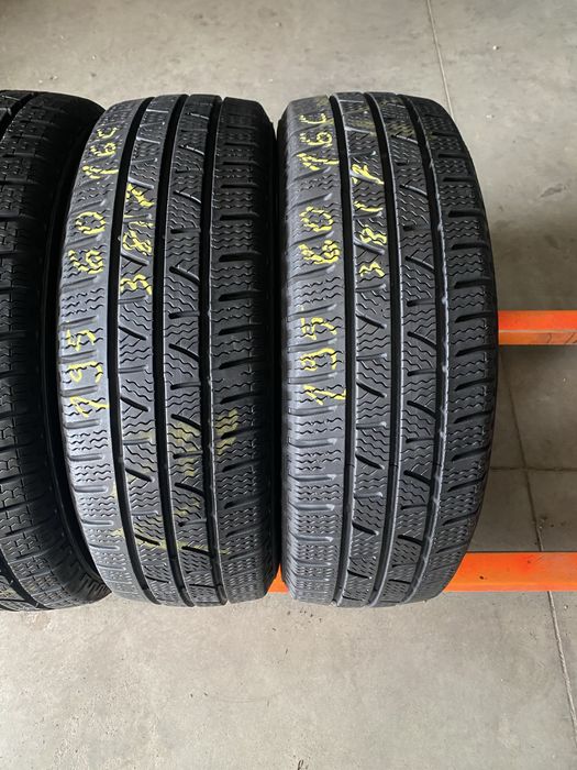 Anvelope iarna 195/60/16C Pirelli Carrier Winter 195 60 16C R16C