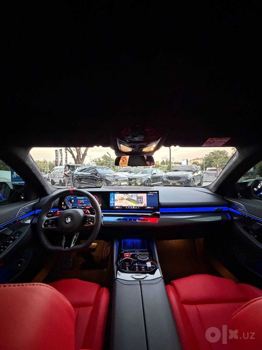 Продам BMW M5 G90