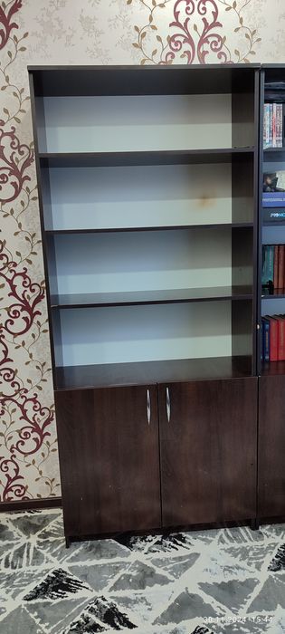 Продается Книжная полка