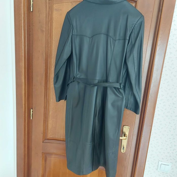 Haina fina din piele mănușa