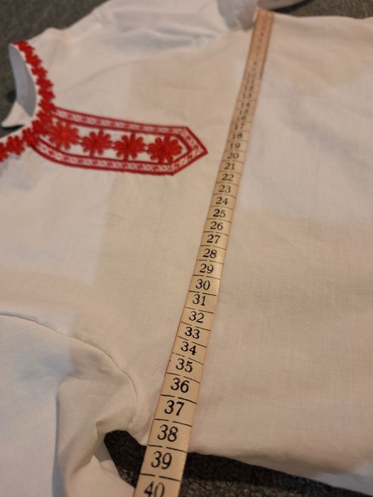 Народна носия 5-9 г. - 90 €