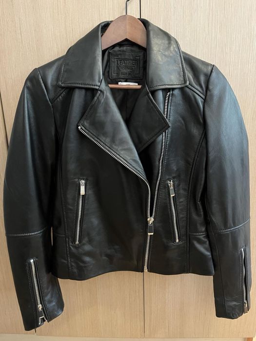 Чисто ново кожено яке Reserved