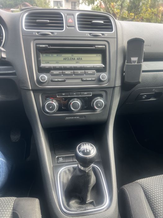VOLKSWAGEN Golf 2011 — imagine 5