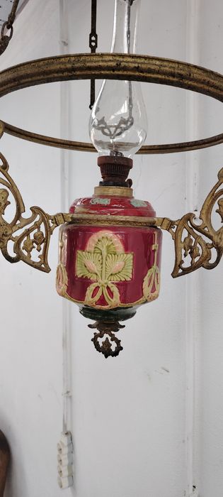 Candelabrul/policandru/lustra