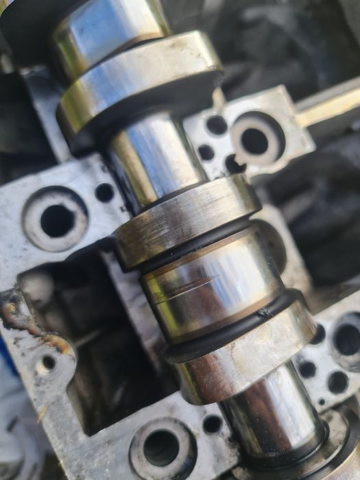 Audi WV Шкода.Глава с вал мотор  2.0TDI 8V