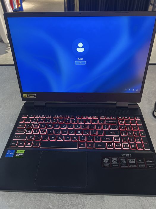 Acer Nitro 5 RTX 3050 , i5 12450