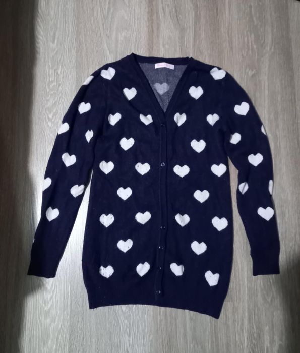 Продавам дамски жилетки