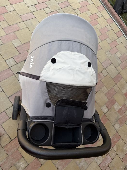 Коляска joie серая