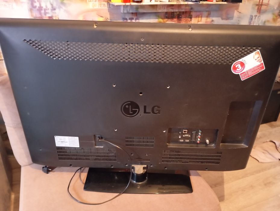 Телевизор LG 42LM340T