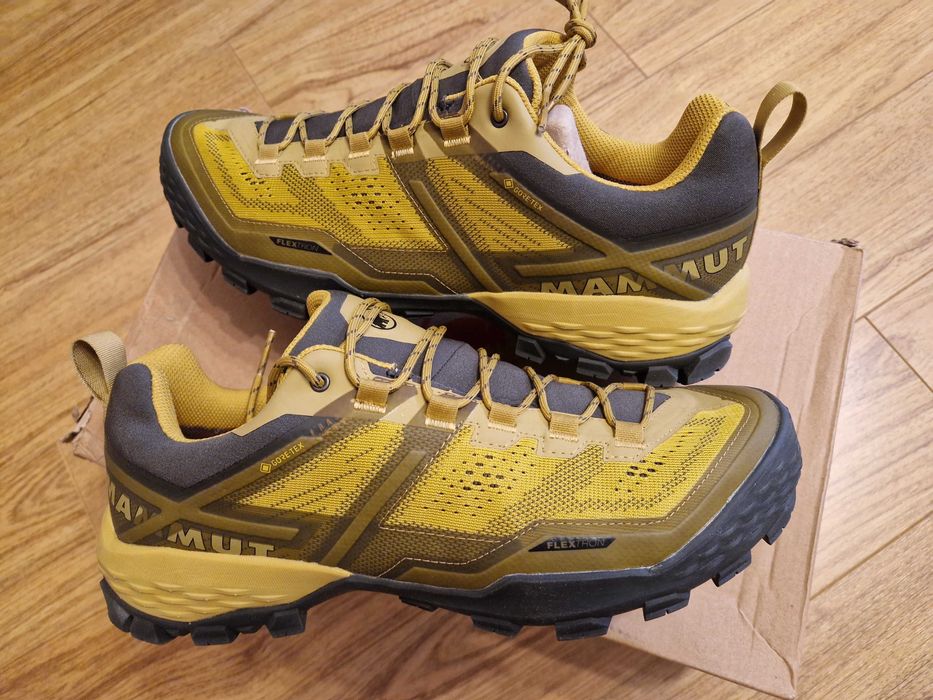 Semi ghete Mammut Goretex, munte, tura,salewa, scarpa,approach