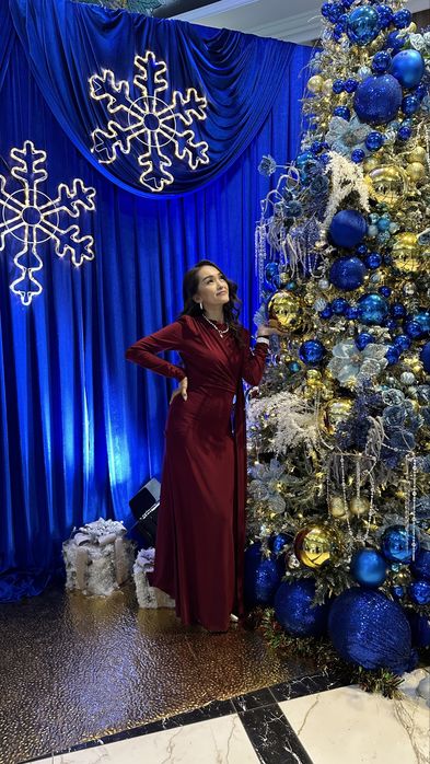 Продам совсем новое платье