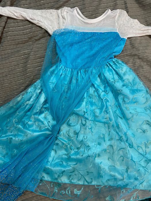 Disney рокля на Елза