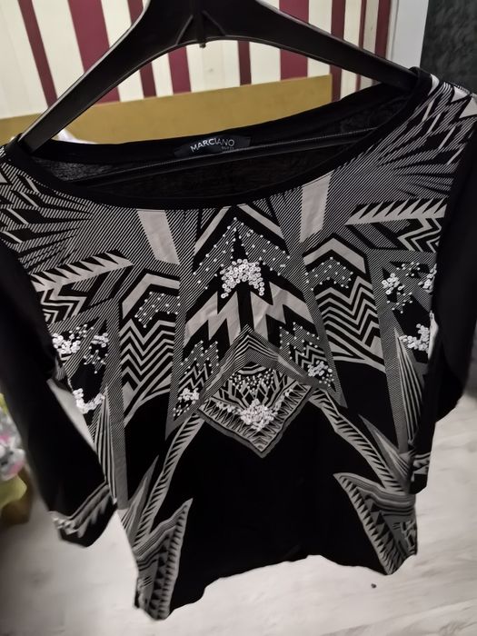 Продавам дамска блуза