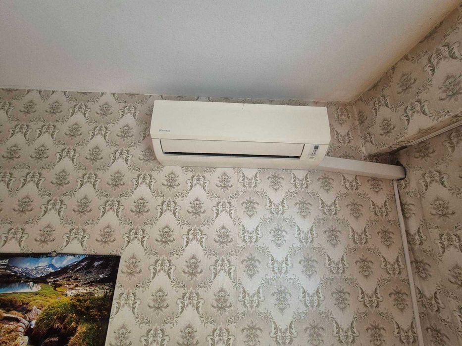 Дава се под наем Четиристаен апартамент в Варна, Цветен квартал - 80 кв.м за 160000 € - Снимка #12