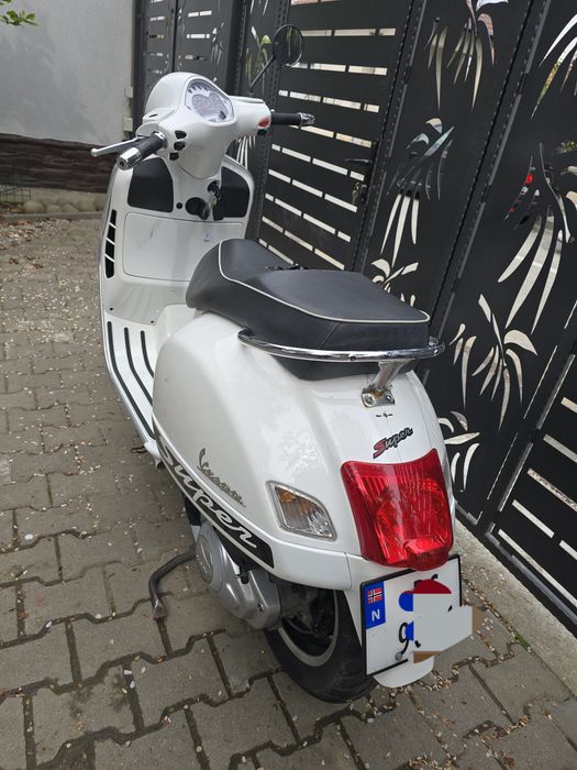 Vand Vespa 125 GTs