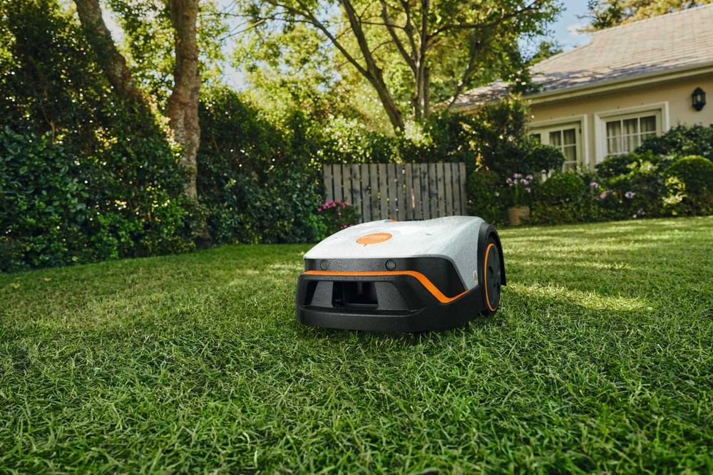 Robot de tuns gazonul iMOW 3.0 + Kit de instalare iMOW 1 pentru robot tuns gazon Stihl, 150 m - NOU CU FACTURA SI GARANTIE!