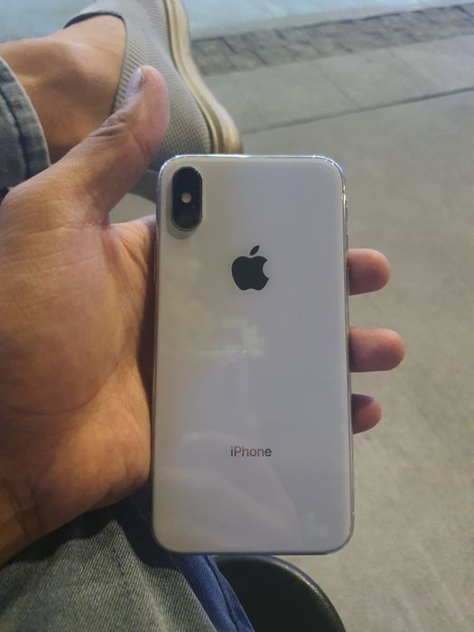 Iphone x sotiladi srochna