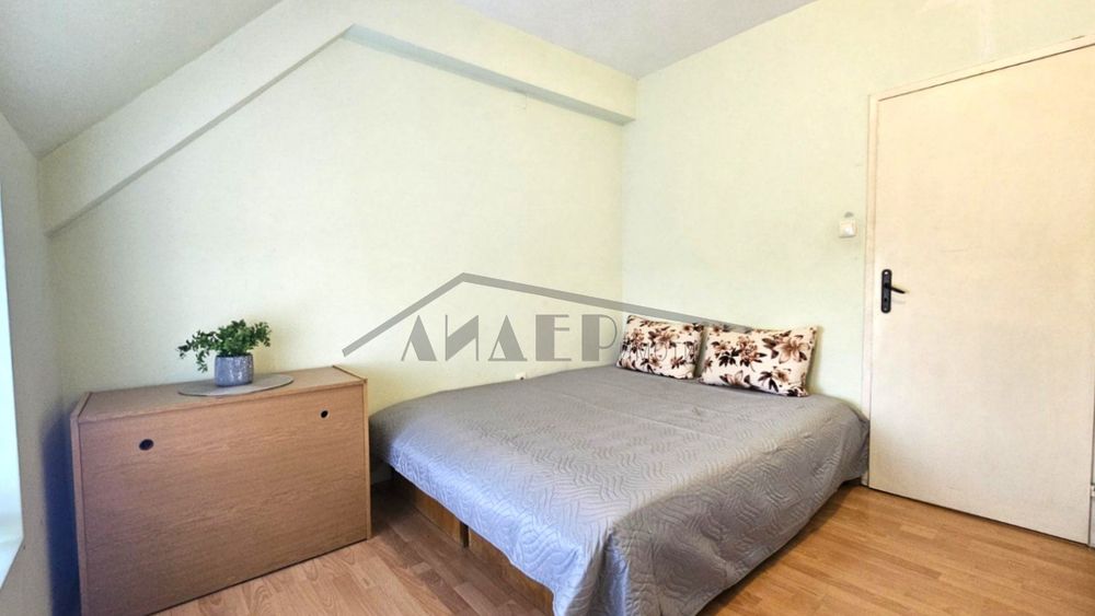 Продава се Двустаен апартамент в Пловдив, Център - 58 кв.м за 2068 €/кв.м - Снимка #8