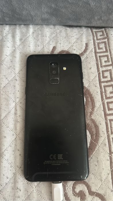 Продам Samsung Galaxy A6+