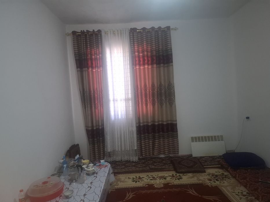 Курилиши тугалланмаган ховли жой