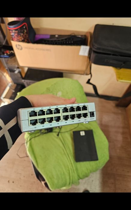 свичи по 16 портов 2 штуки