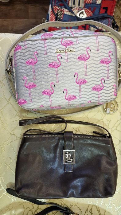 Posete dama, diferite firme