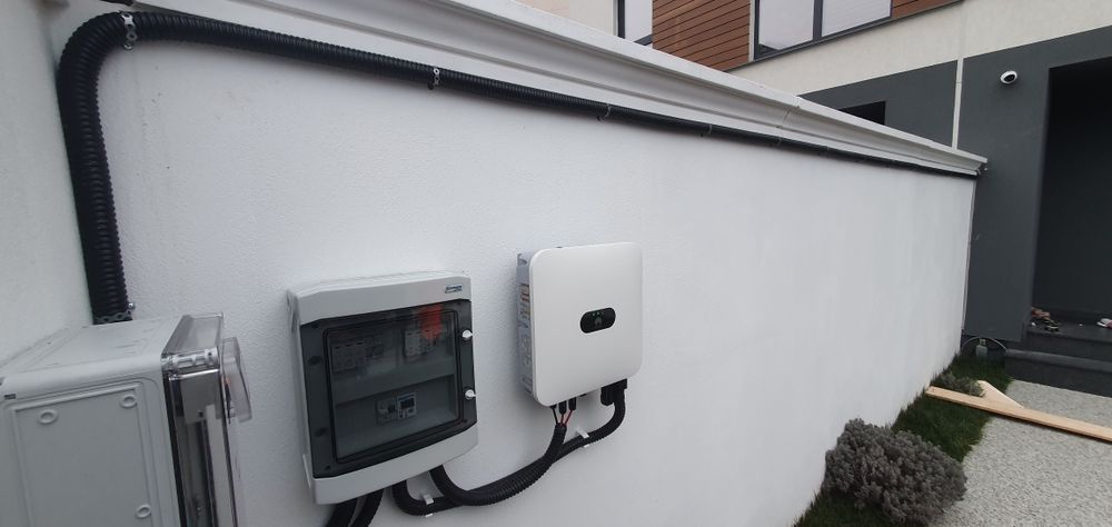 Electrician calificat,  montator sisteme fotovoltaice, echipa ...