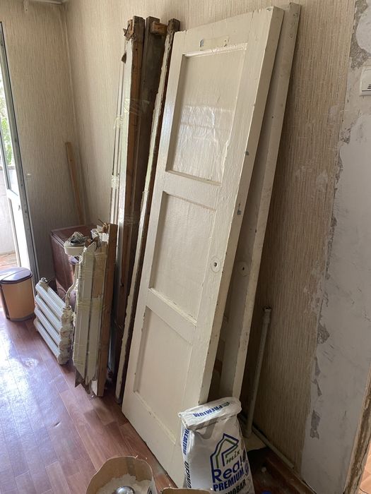 Двери и доски ..