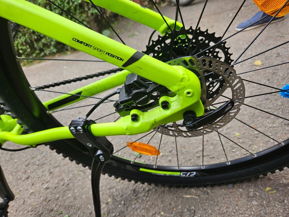 Bicicleta Rockrider ST 530 aproape noua