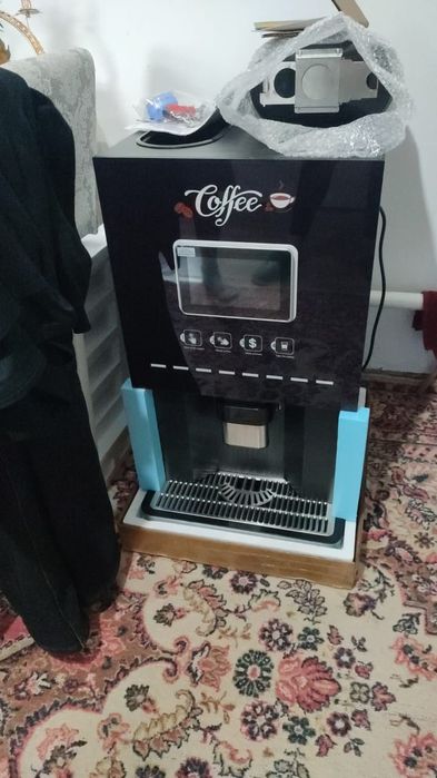 Кофеаппарат,кофемашина