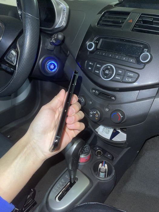 Iphone 11 pro sotiladi srochna