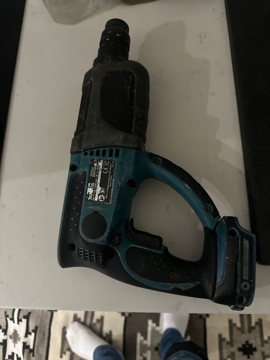 Vand makita doar corpu