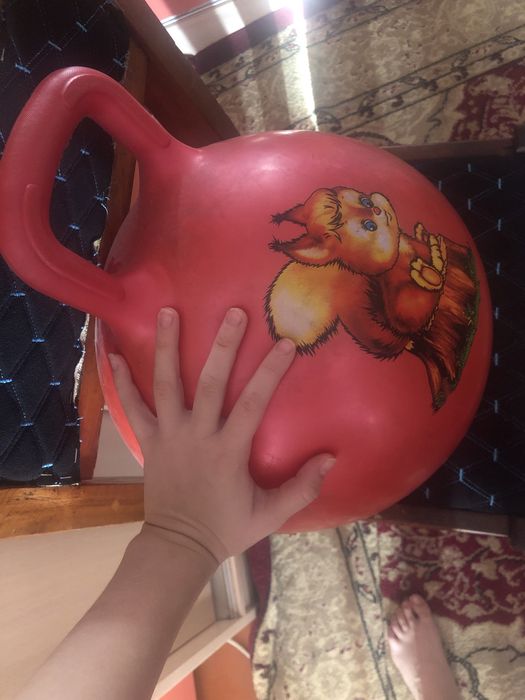 Продаю мяч, цена 500 тг