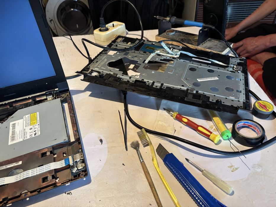 Компьютерная помощь ( ремонт)