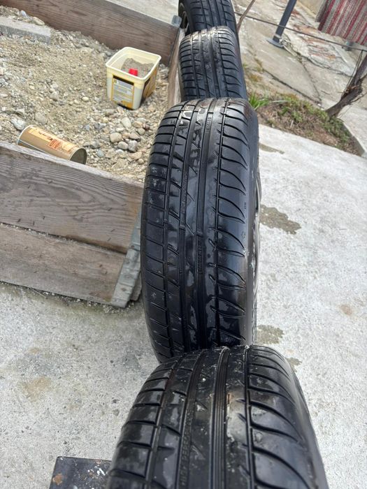 Vand jante 4x100 R15 cu anvelope vara  185/65/R15