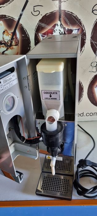 Dozator băuturi calde, Ciocolată caldă, cafea solubil "Ginseng, Orz"