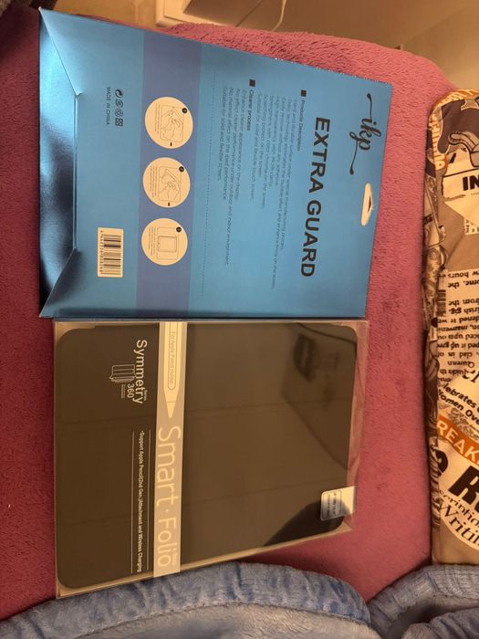 Vând un Apple iPad 11 A16 Wi-Fi Silver, 128GB